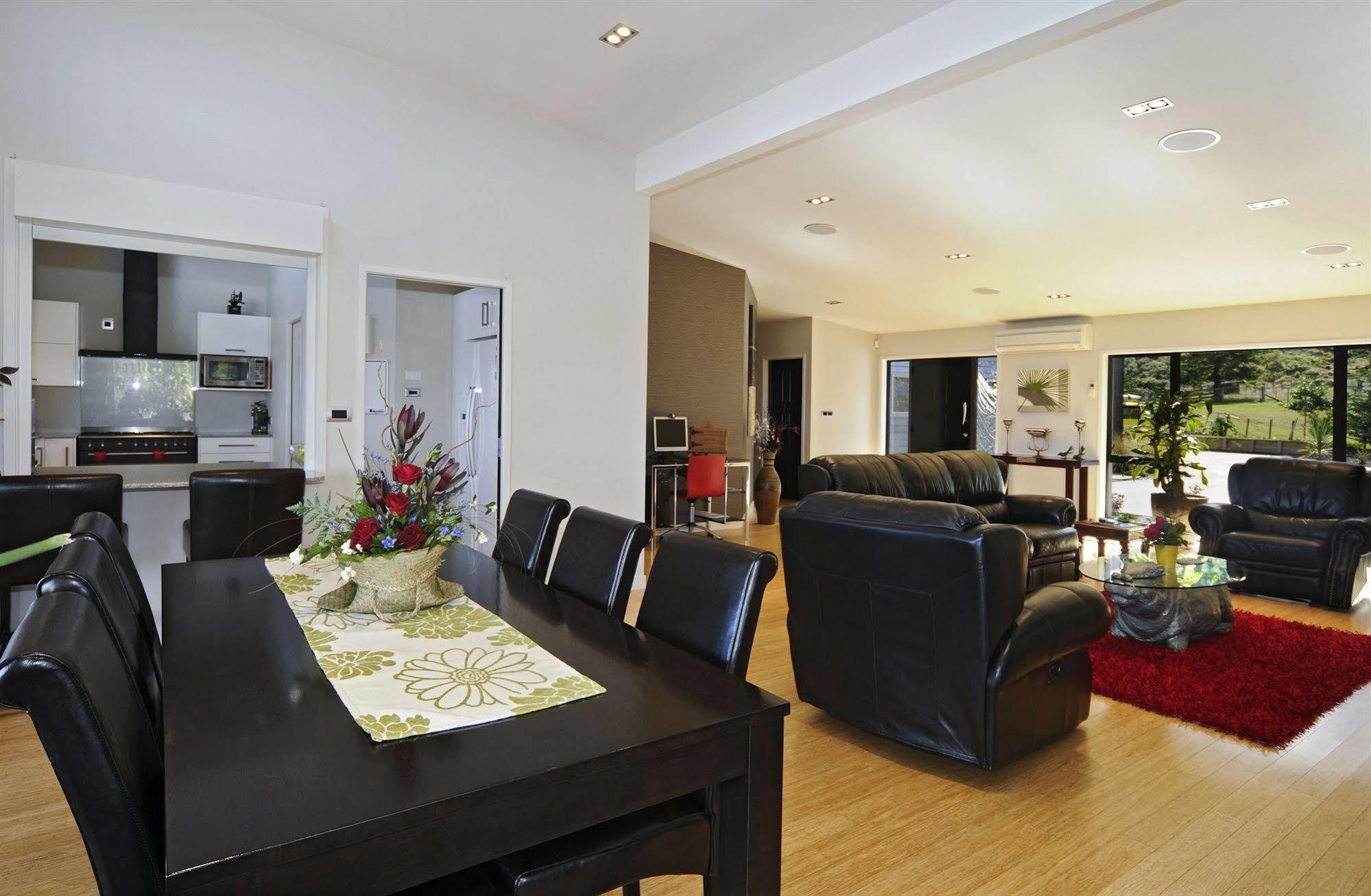 City Lights Boutique Lodge Роторуа Екстер'єр фото
